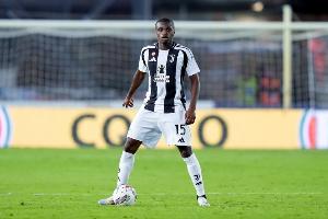 卡卢卢：我们缺乏杀手本色，上半场若把机会把握住可能会有所不同