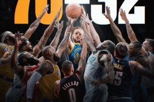 库里季后赛对现役9大球星70胜32负 对老詹17胜11负 对哈登14胜6负