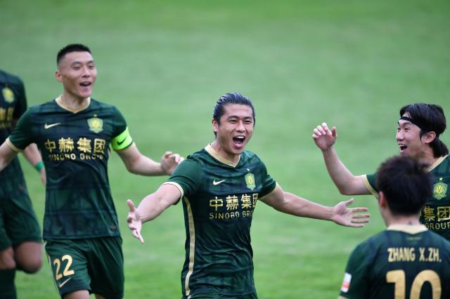 开云体育下载-张玉宁：愿新赛季伤病少一些 争取赢回球迷的信心