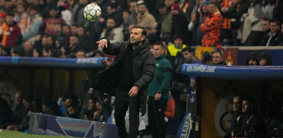 开云体育娱乐-加拉塔萨雷主帅：和马竞交手很有锻炼价值；在冬窗很难签下想要的人